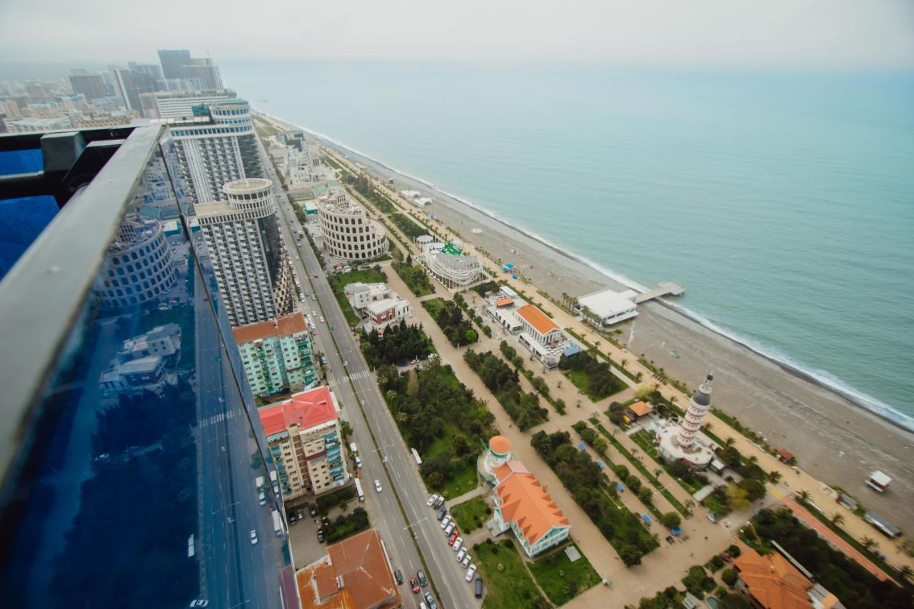 Premium Aparthotel With Sea View Батуми Экстерьер фото