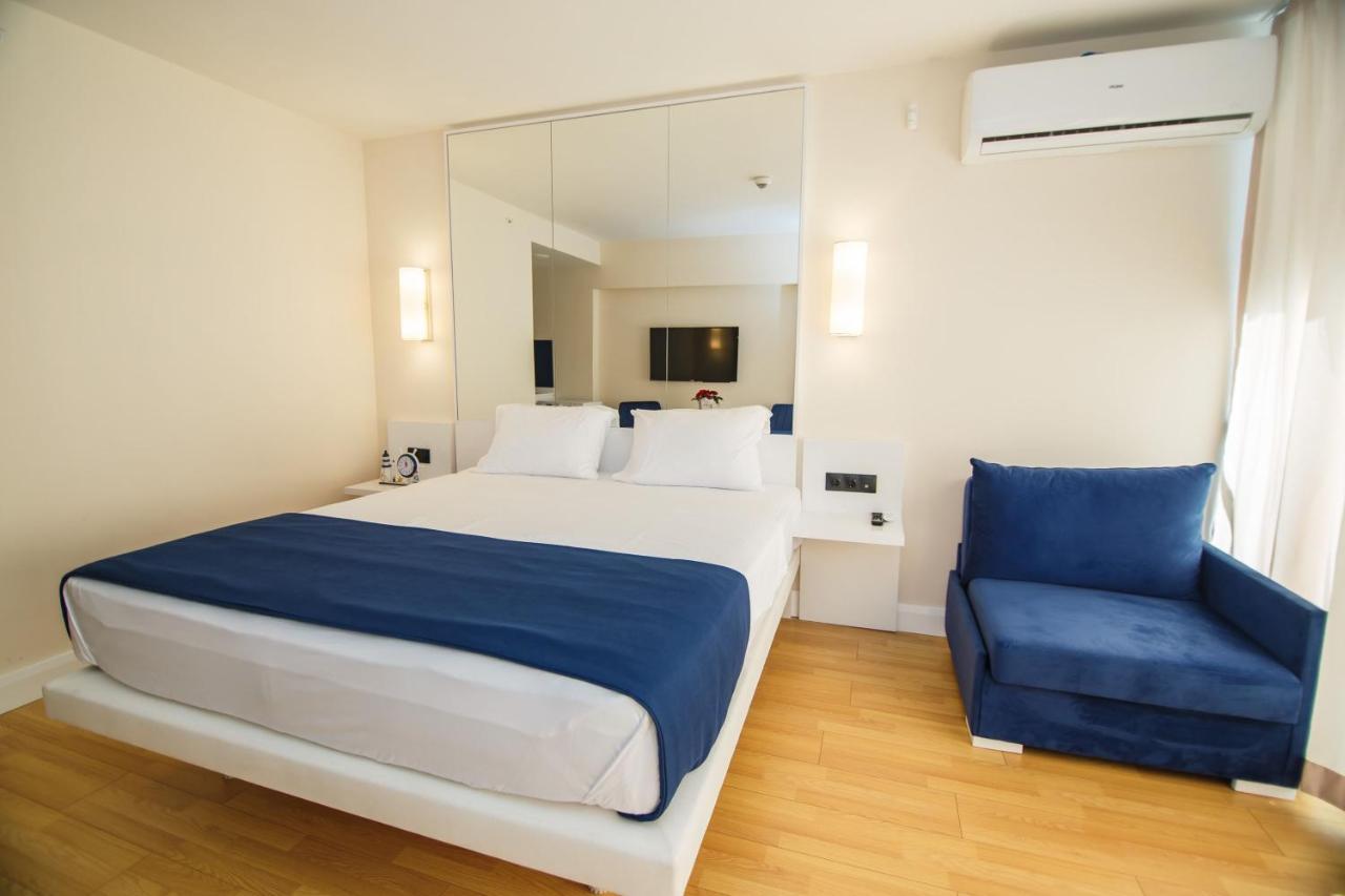 Premium Aparthotel With Sea View Батуми Экстерьер фото