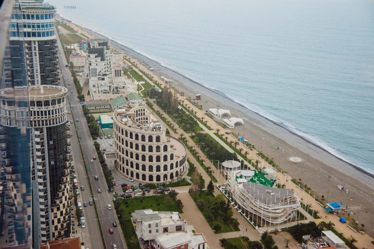 Premium Aparthotel With Sea View Батуми Экстерьер фото