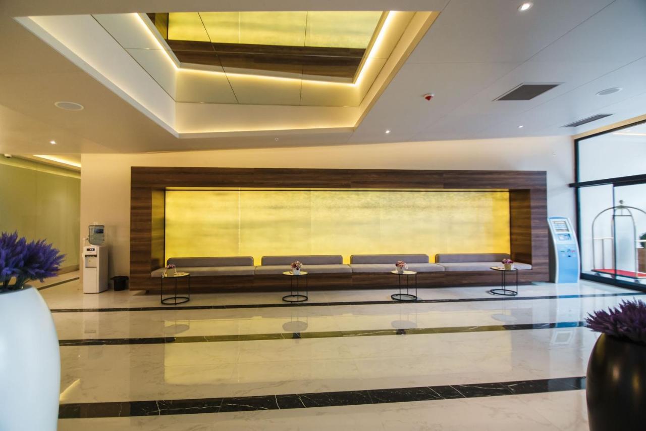 Premium Aparthotel With Sea View Батуми Экстерьер фото