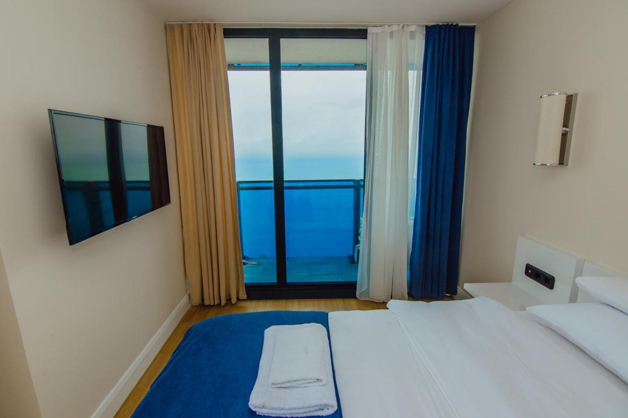 Premium Aparthotel With Sea View Батуми Экстерьер фото