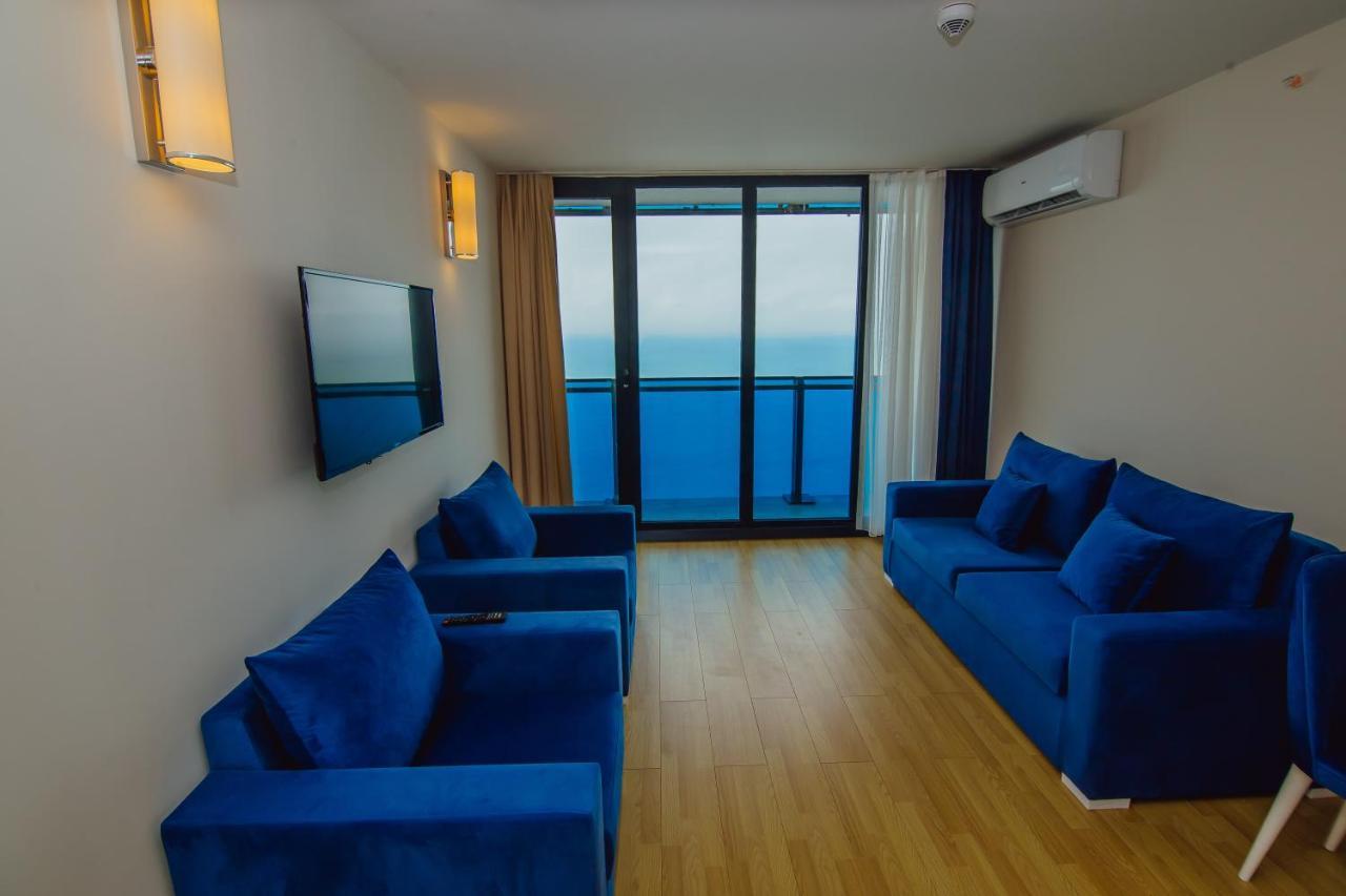 Premium Aparthotel With Sea View Батуми Экстерьер фото