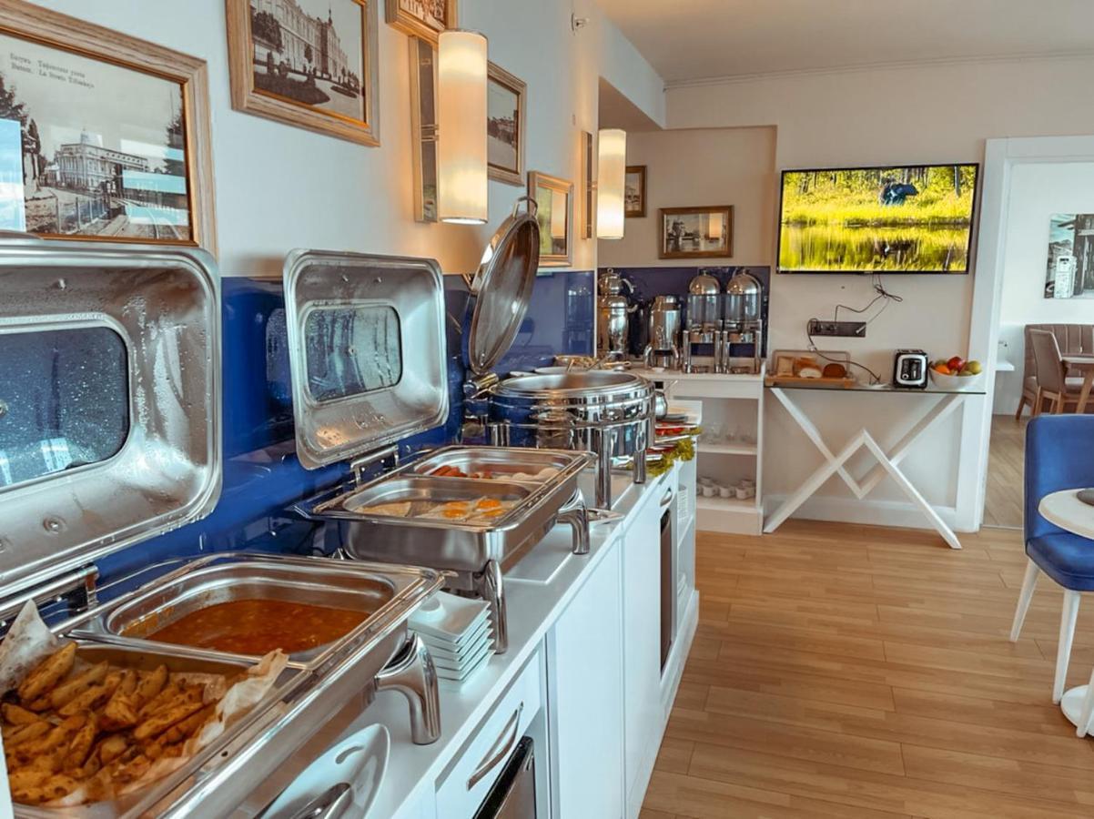 Premium Aparthotel With Sea View Батуми Экстерьер фото